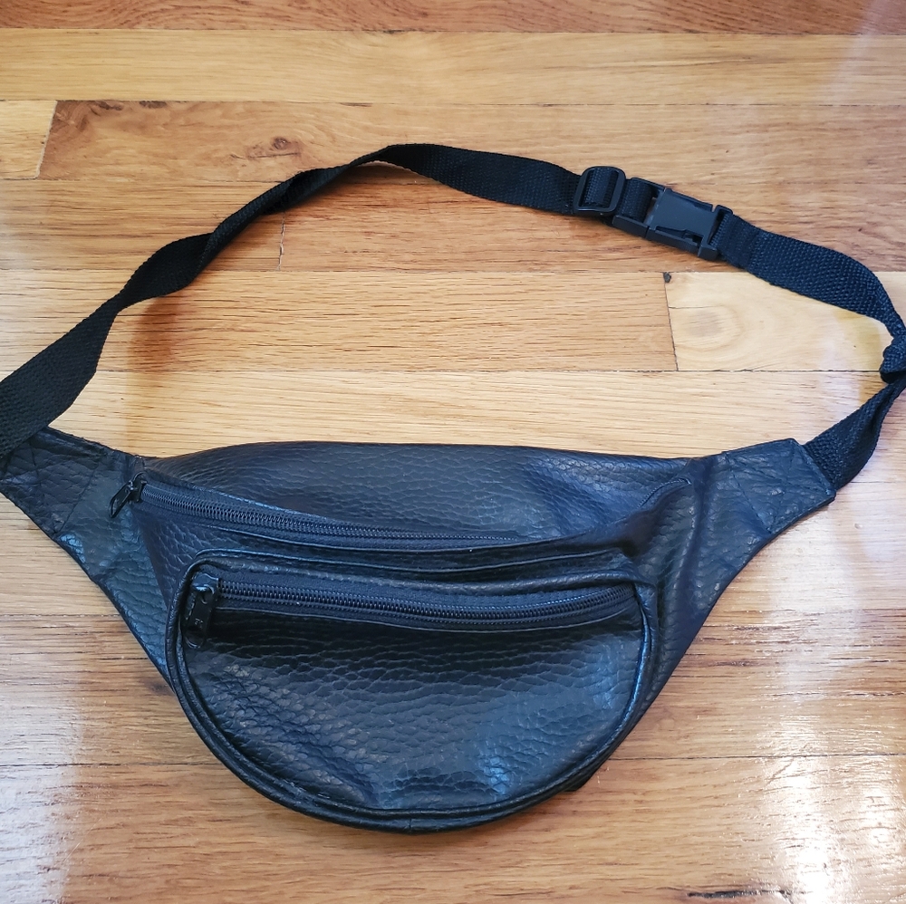 Black Leather Fanny Pack